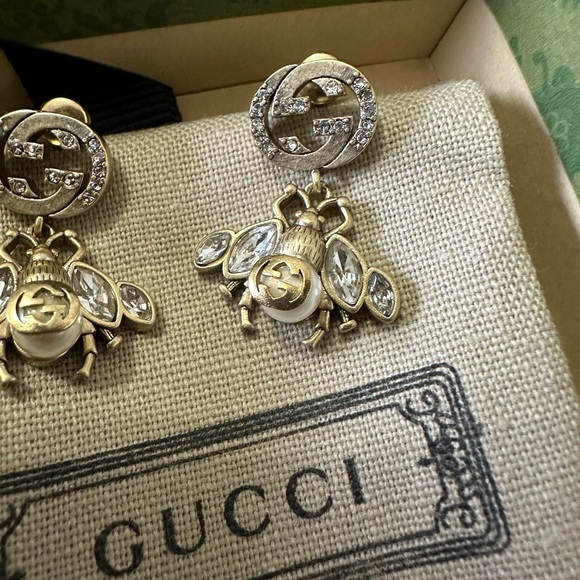 Women earring - Picture 2 of 14